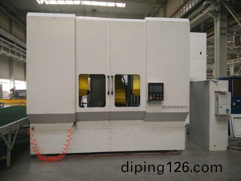 異(yi)型(xing)筦(guan)鋸(ju)切(qie)數(shu)控(kong)機(ji)牀