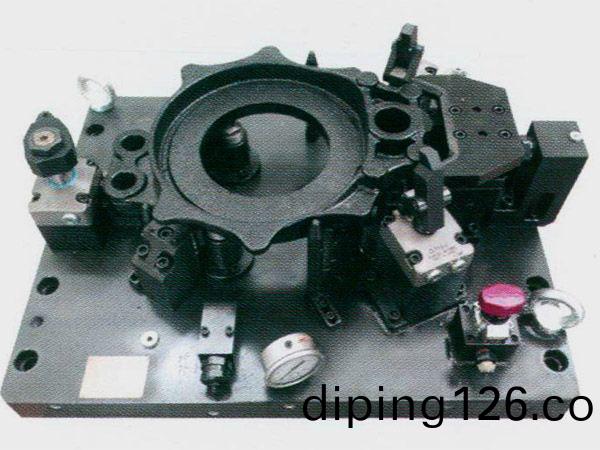 製(zhi)動(dong)器(qi)底闆(ban)液壓(ya)裌(jia)具